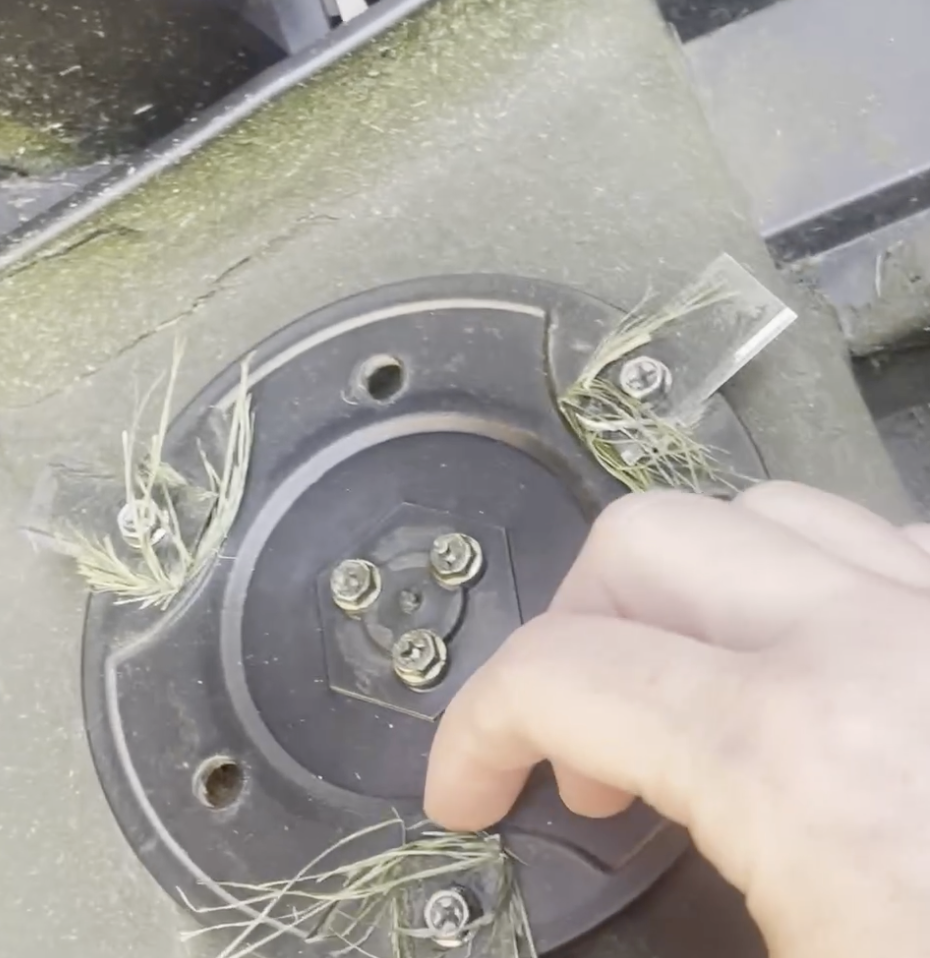 Image showing the underside of the robot mower